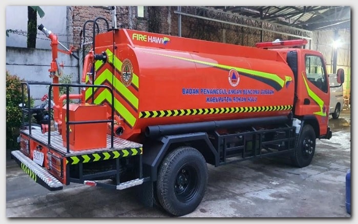 jual water tender fire truck